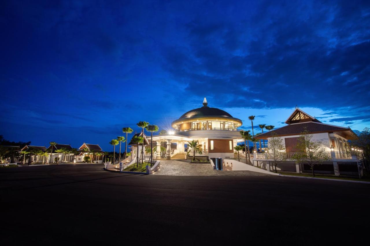 Thantara Resort Chiang Mai Buitenkant foto